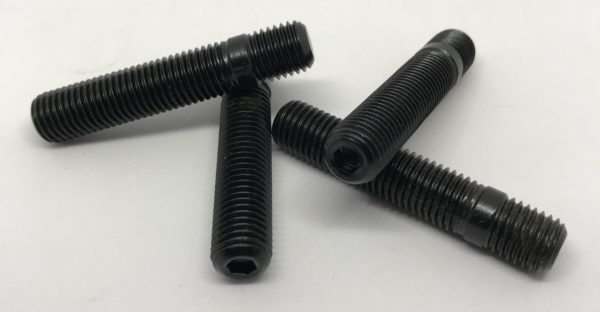 Studs M12x1.5 til M12x1.5
